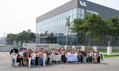 北外国际师生走进理想汽车，感受中国新能源汽车的魅力